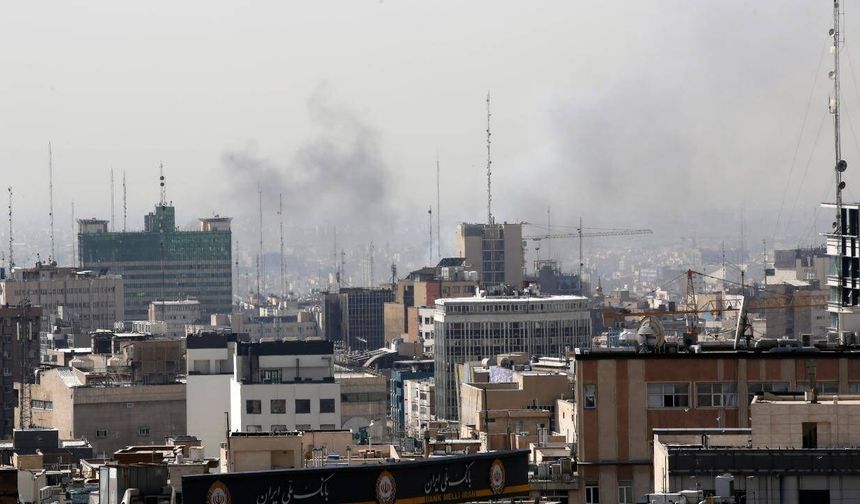 ABD-İsrail İran'da bir yerleşim yerine saldırdı