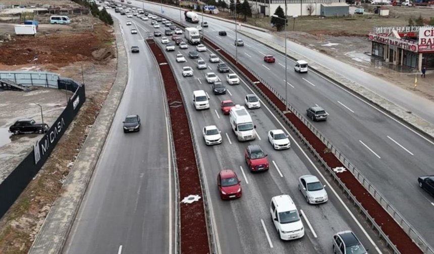 İstanbul'da yarın bazı yollar trafiğe kapatılacak