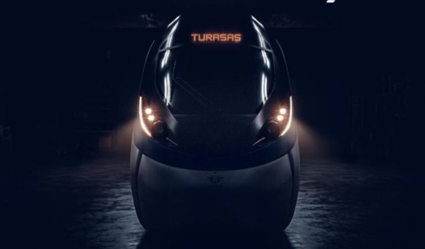Türkiye'nin ürettiği ilk milli hızlı treni raylara iniyor