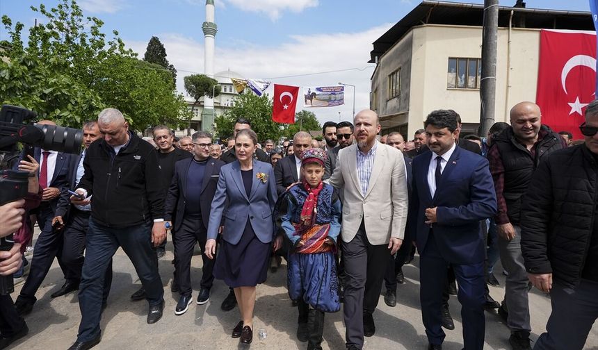 Bakan Ersoy, Aydın'da Yöresel Ürünler ve Kültür Sanat Festivali'nin açılışında konuştu