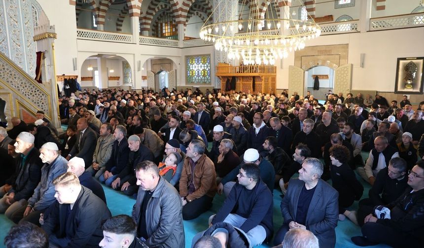 Kayseri ve çevre illerde 'acemi kasaplar' hastanelik oldu