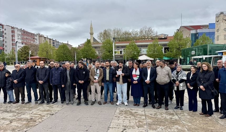 Kırşehir'de İsrail'in Küresel Sumud Filosu'na saldırısı protesto edildi