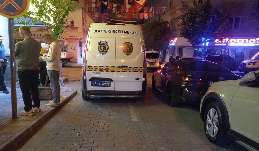Manisa'da bıçakla yaralanan kişi hastanede öldü