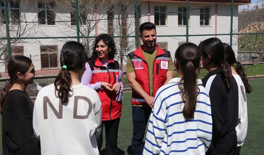 Siirt'te yaratıcı dramayla öğrencilerin empati ve iletişim becerileri artırılıyor