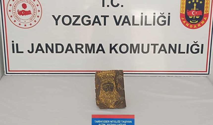 Yozgat'ta Süryanice ve İbranice yazılı, altın işlemeli kitap ele geçirildi