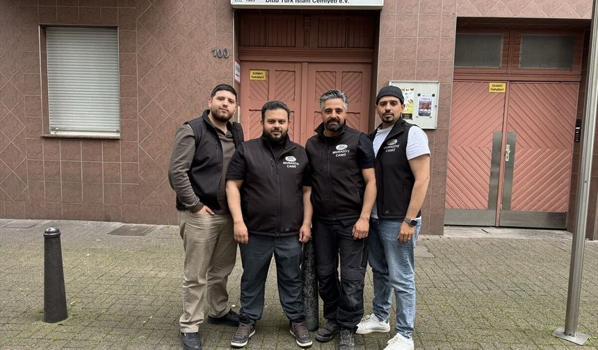 Almanya'da Türkler, Dünya Kupası heyecanını camide yaşayacak