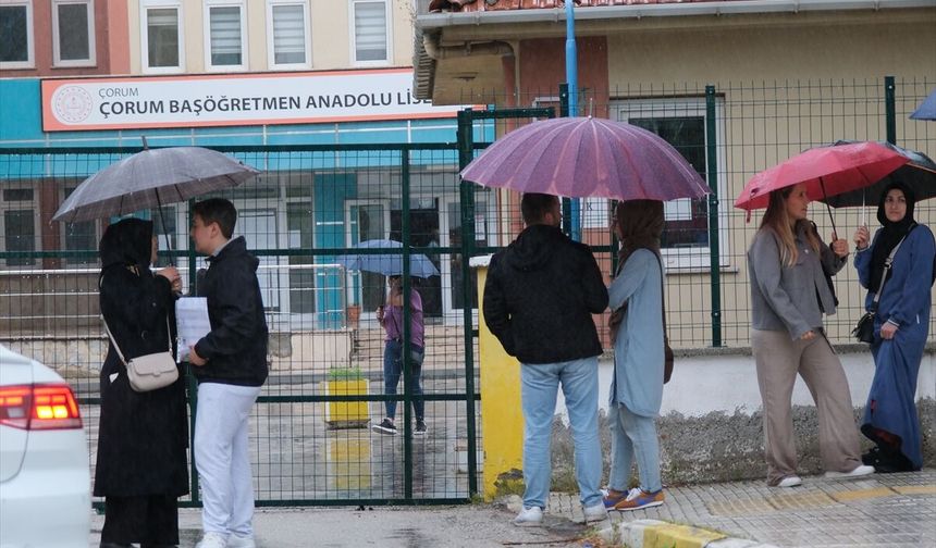 Samsun ve Çorum'da LGS'ye 20 bin 229 öğrenci girdi