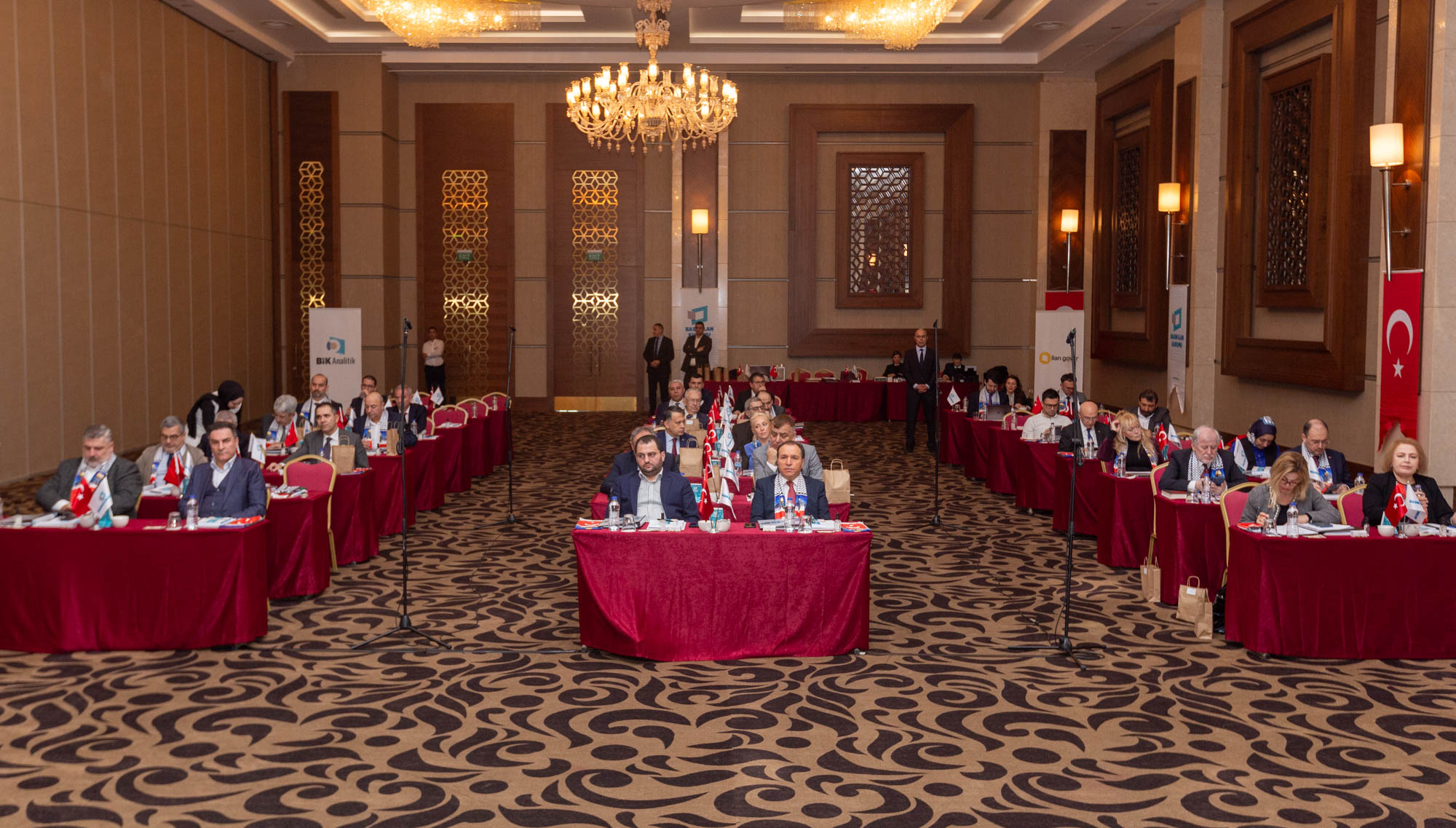 bik-genel-kurul-toplantisi-2_71ab130bafe081935cc7029f6283018d.jpg