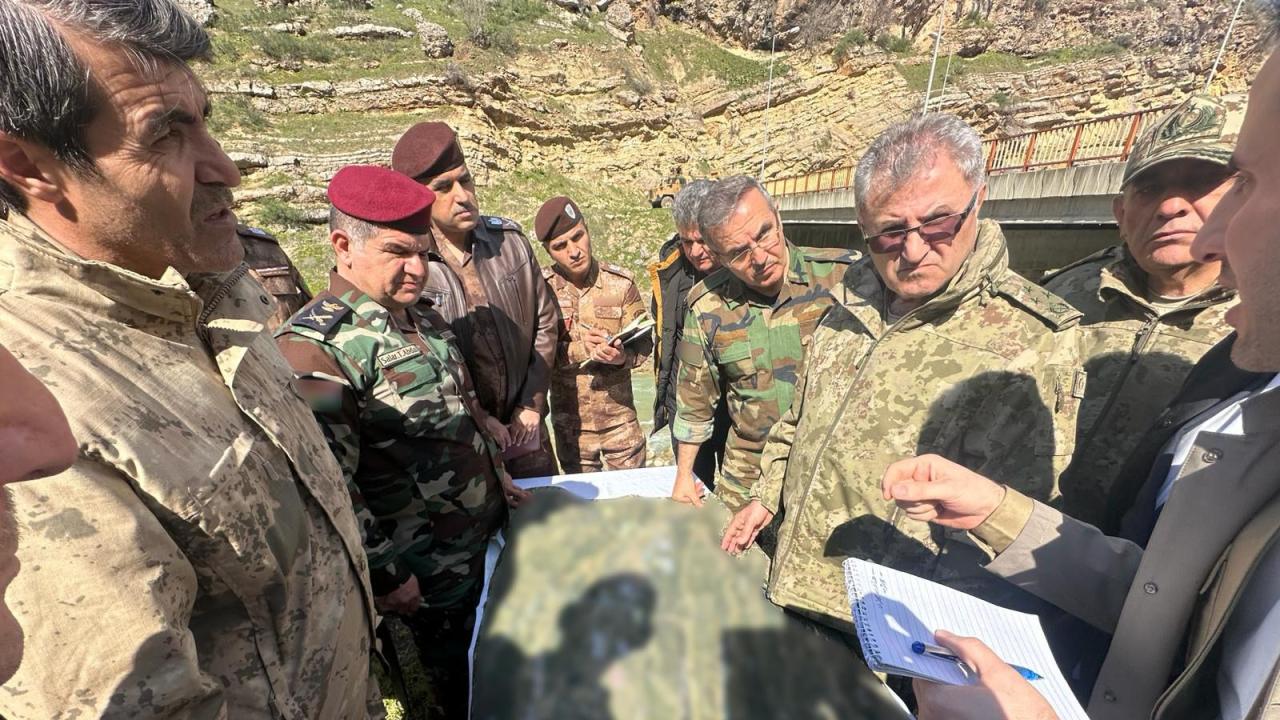 rak-gorusme_e1b8ff06e329e51ab1f79d0d35419b27.jpg