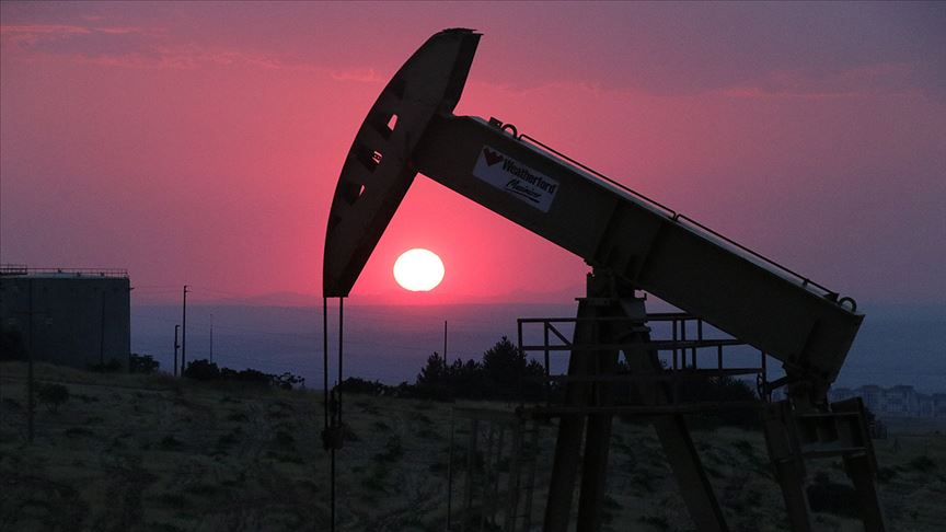 Brent petrolün varili 75,69 dolardan işlem gördü