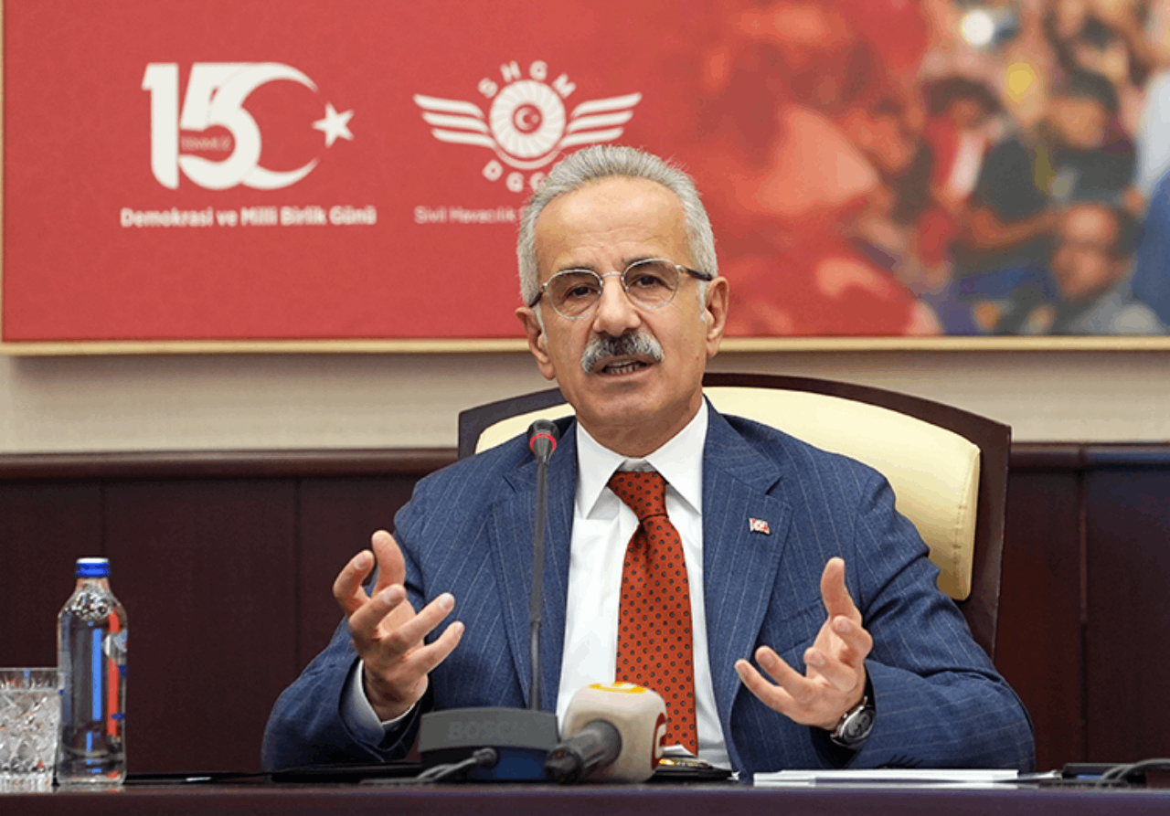 Bakan Tunç'tan İBB'deki yolsuzluk ve terör soruşturmalarına ilişkin açıklama