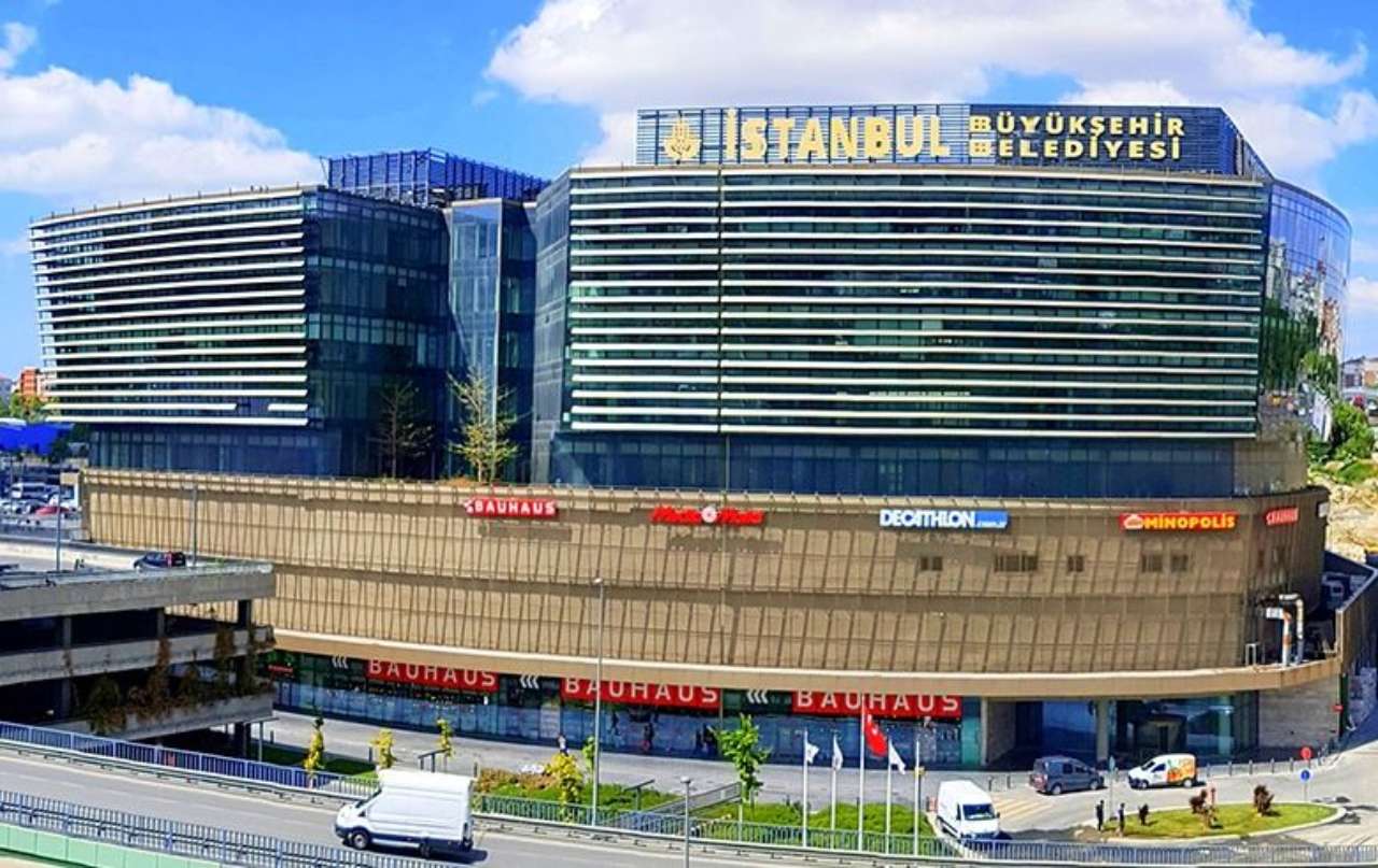 İmamoğlu hakkında terör soruşturması! İBB'ye kayyım yolu açıldı