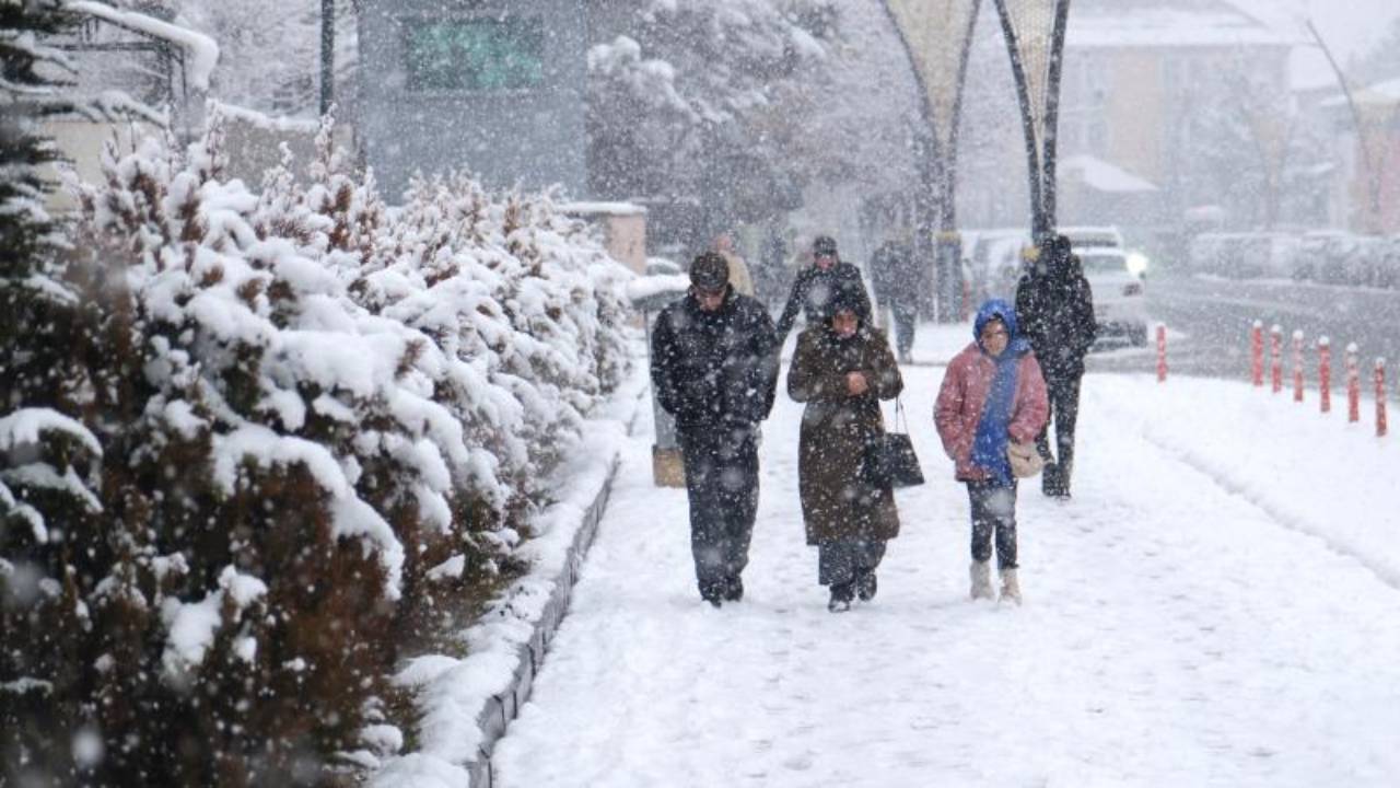 AFAD'dan 5 il için 'turuncu' kodlu kar uyarısı