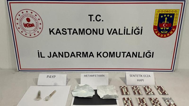 Kastamonu'da zehir taciri 13 kişi yakalandı