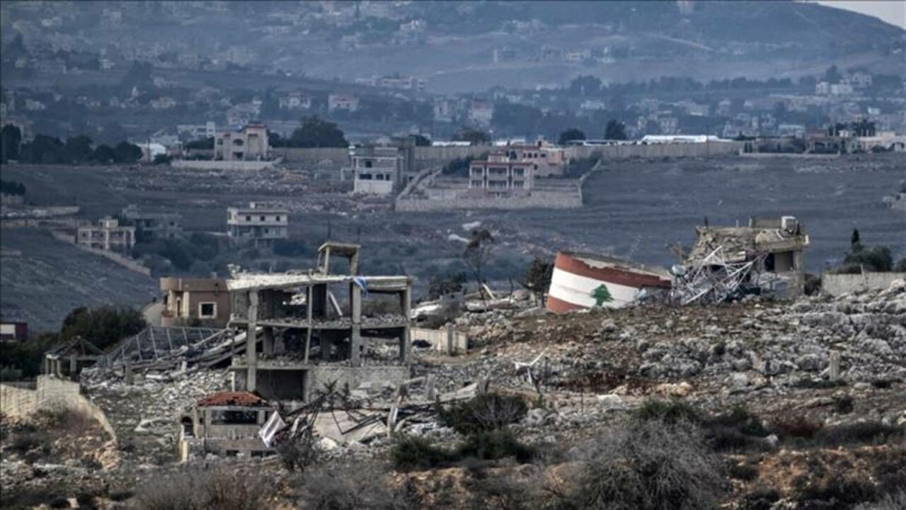 İsrail'in Lübnan'ın güneyinde bir araca düzenlediği İHA saldırısında 1 kişi öldü