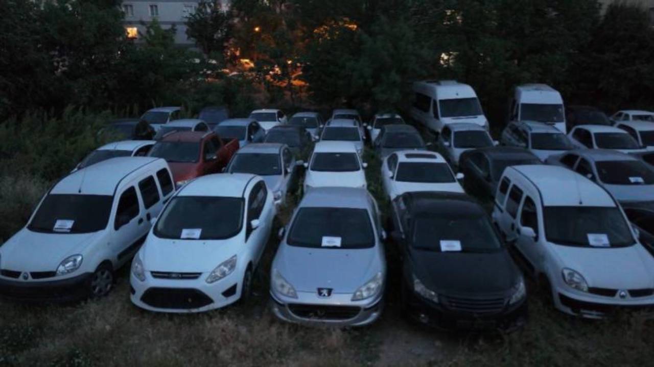 'Change' araçları kusursuz diye sattılar