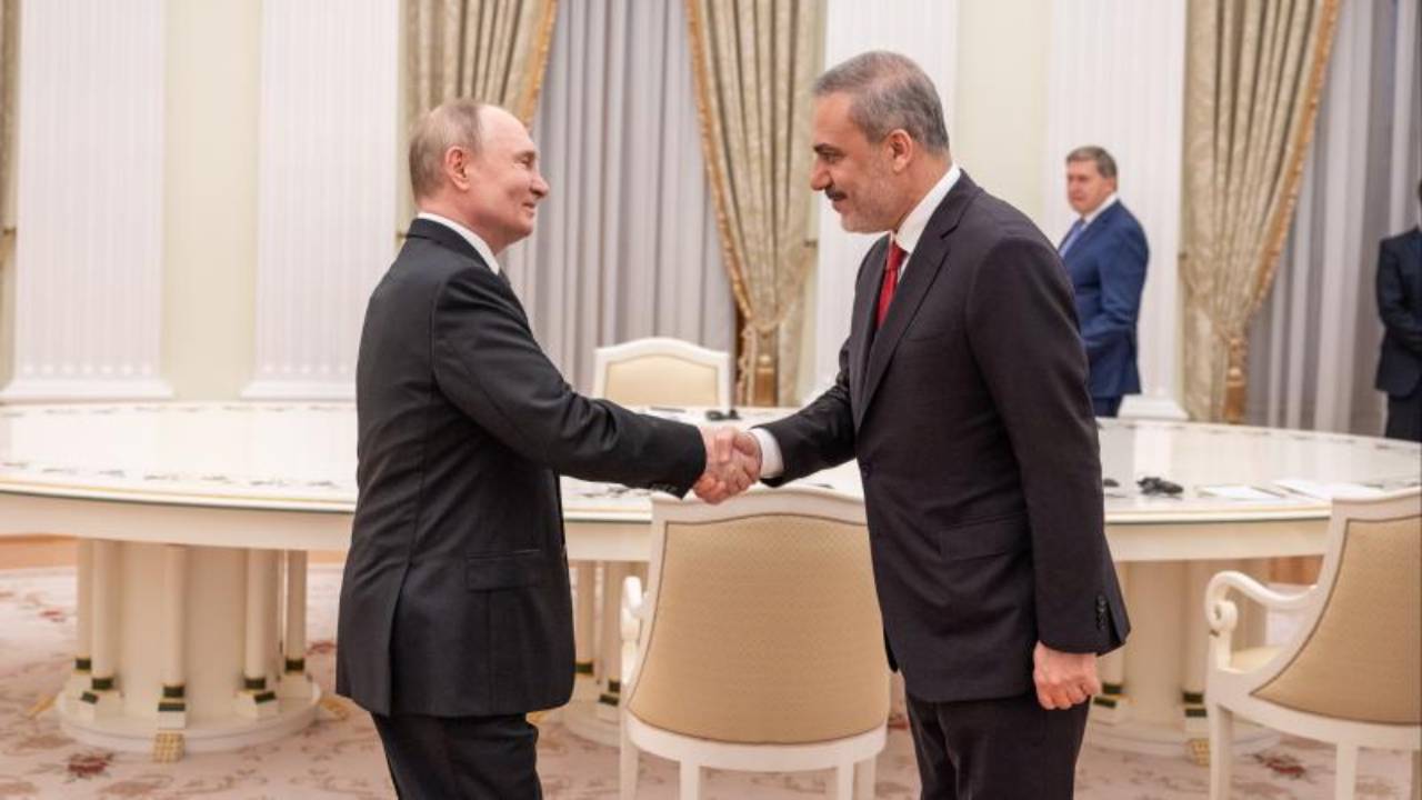 Bakan Fidan, Rusya Devlet Başkanı Putin tarafından kabul edildi