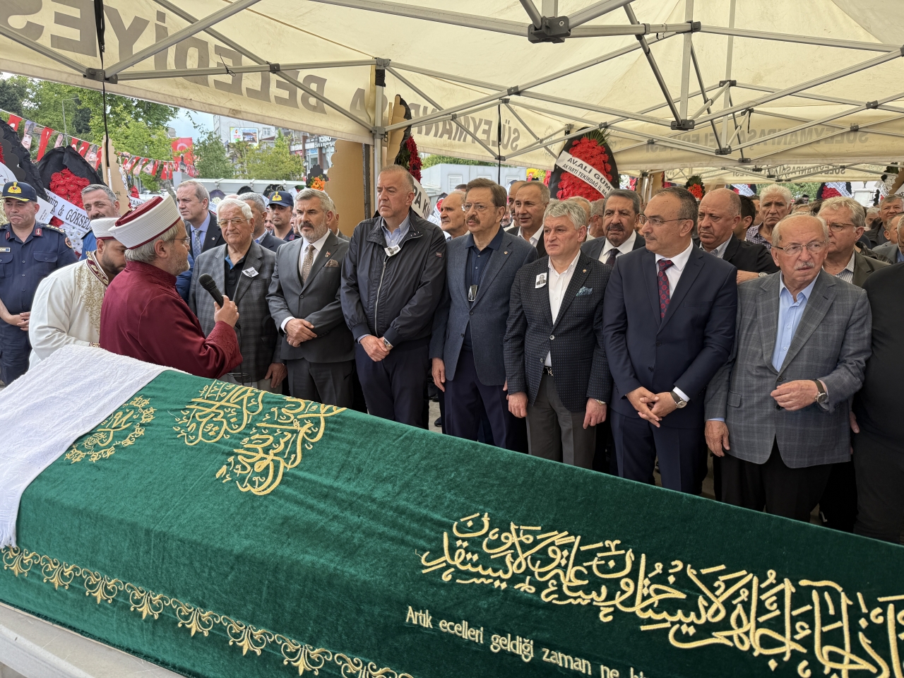 TOBB Başkanı Hisarcıklıoğlu Tekirdağ'da cenaze törenine katıldı