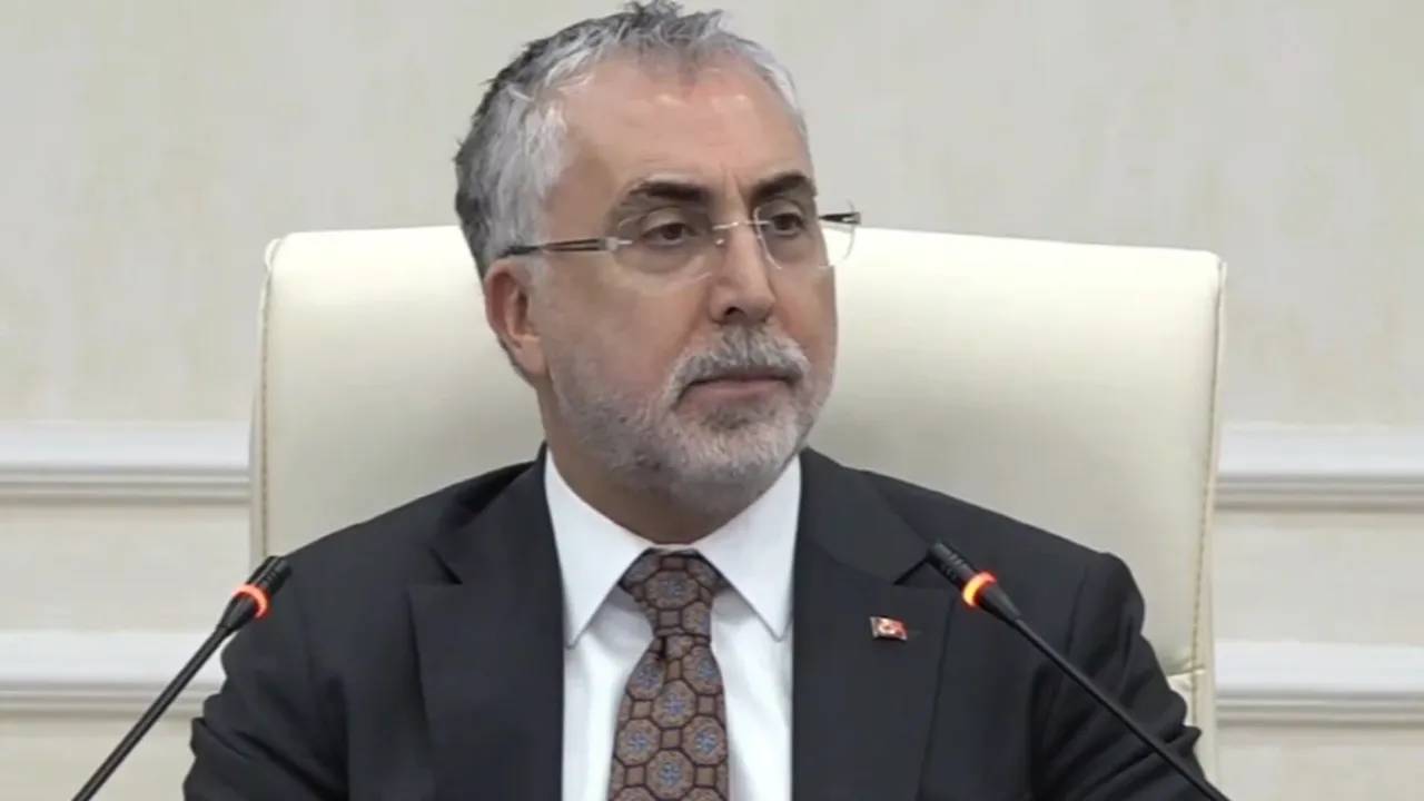 Bakan Vedat Işıkhan, Azerbaycanlı mevkidaşı ile görüştü