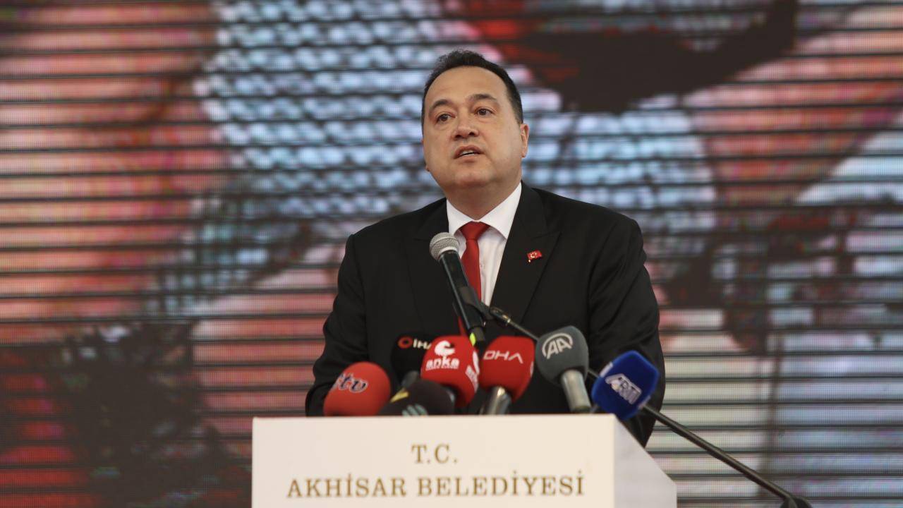 Manisa'nın Yeni Başkanı Kim Oldu? Besim Dutlulu Kimdir?