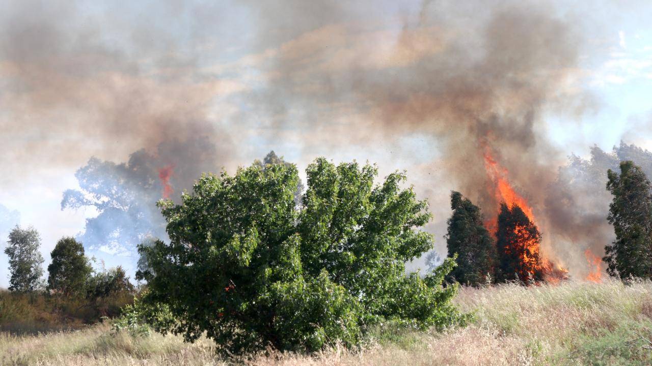 Çanakkale'de çıkan arazi yangını kontrol altına alındı