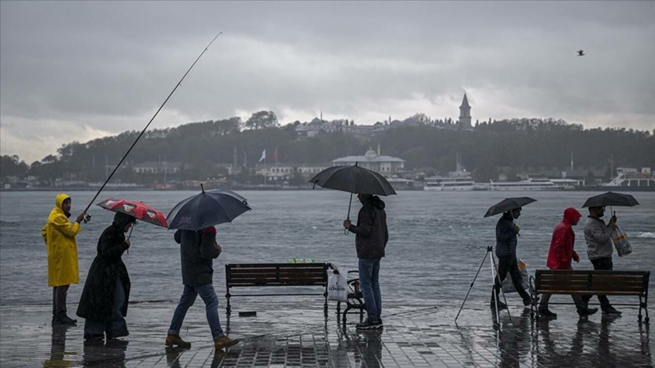 İstanbul için metrekareye 100 kilogram yağış düşeceği uyarısı