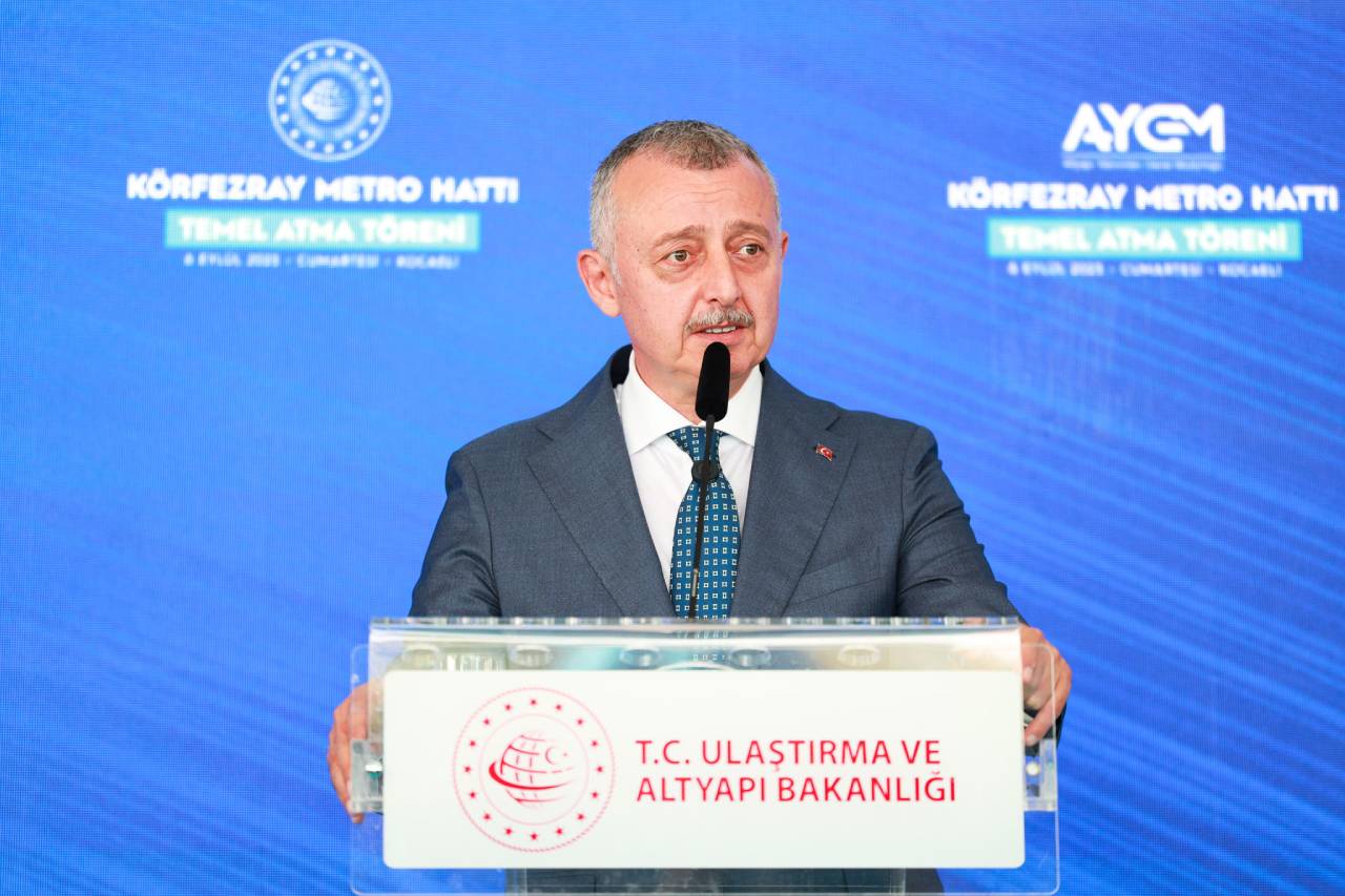 Tahir Büyükakın (1)