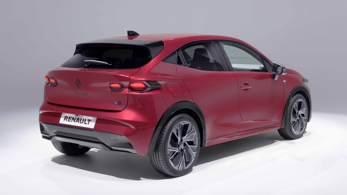 20216 Renault Clio Arka