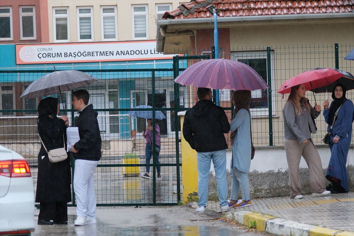 Samsun ve Çorum'da LGS'ye 20 bin 229 öğrenci girdi