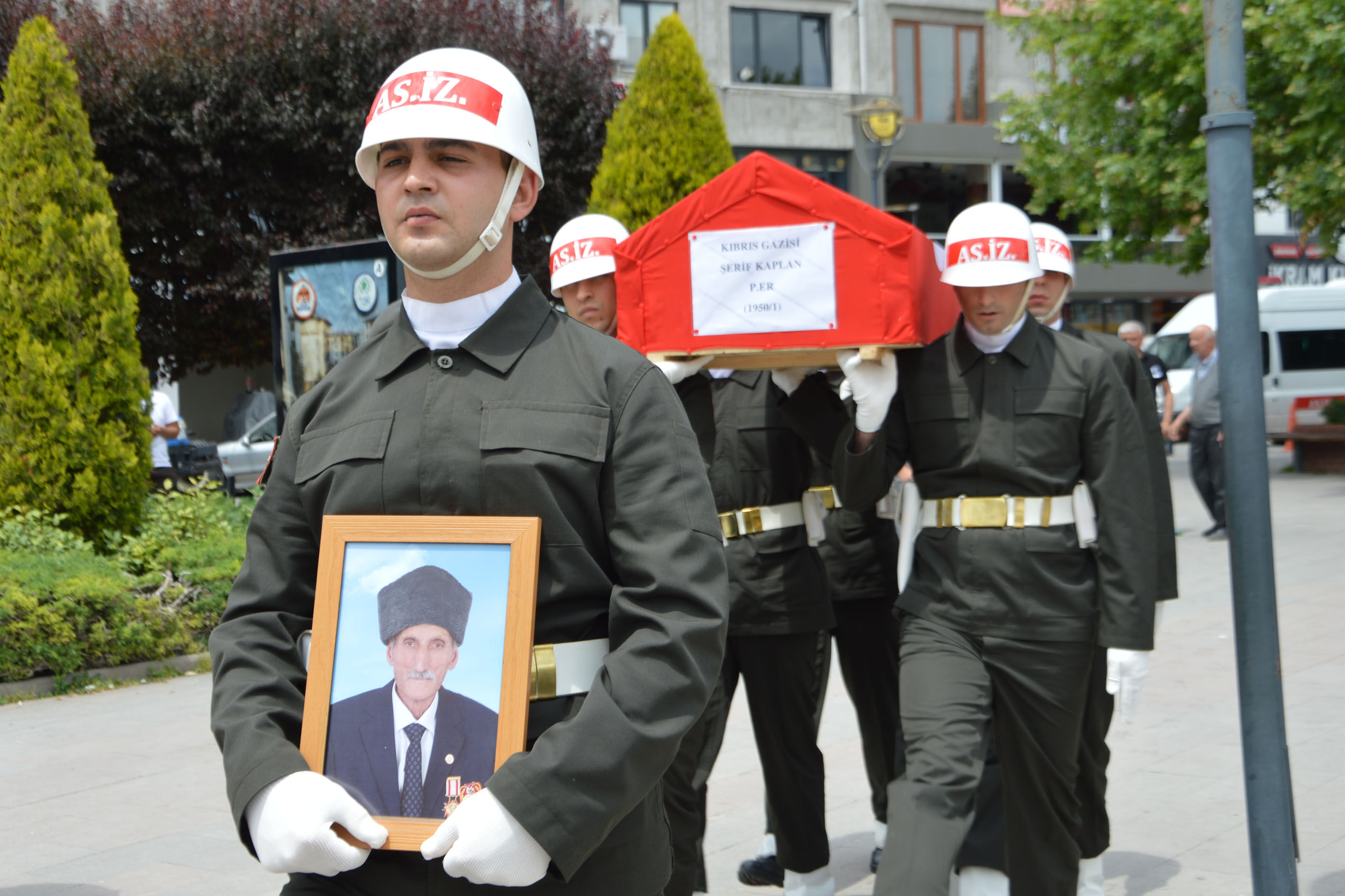 Samsun'da vefat eden Kıbrıs gazisi son yolculuğuna uğurlandı