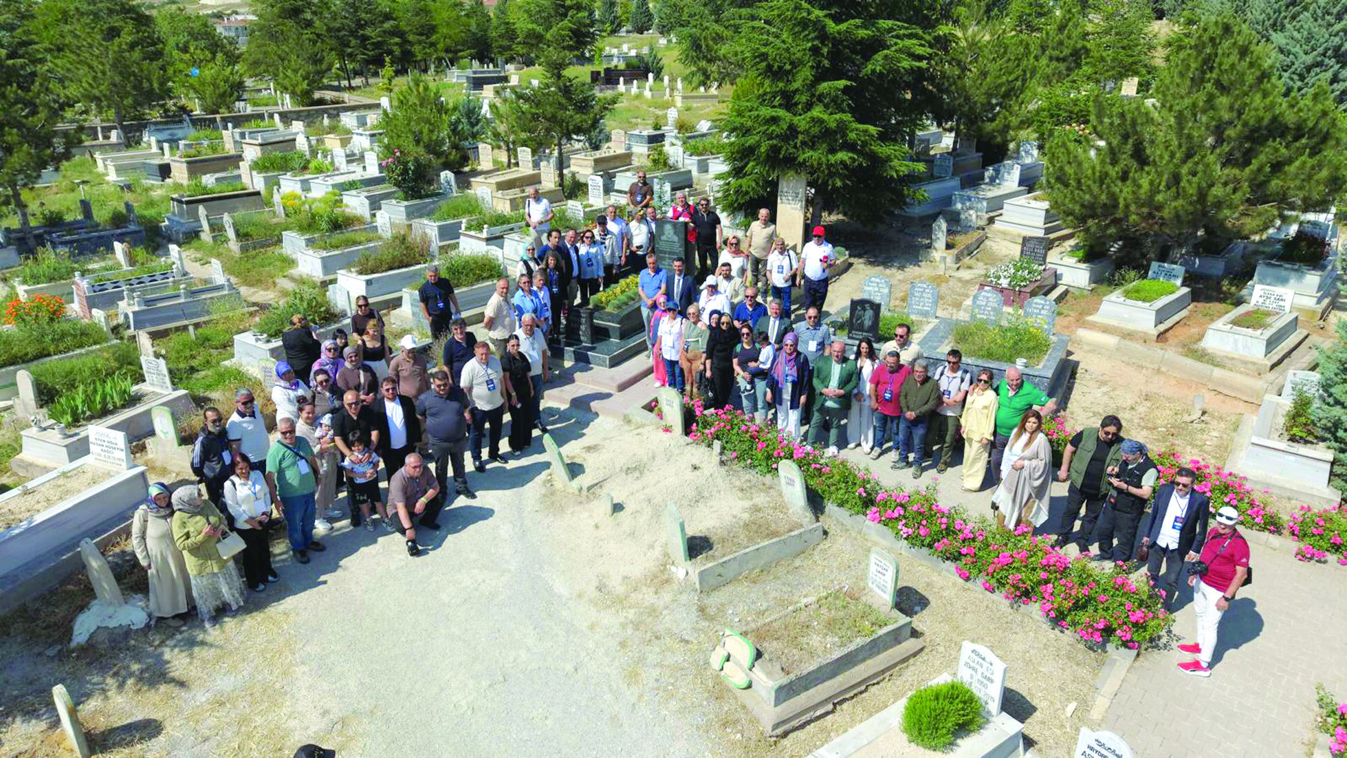 Neşet Ertaş Kabi̇r Zi̇yareti̇ 5