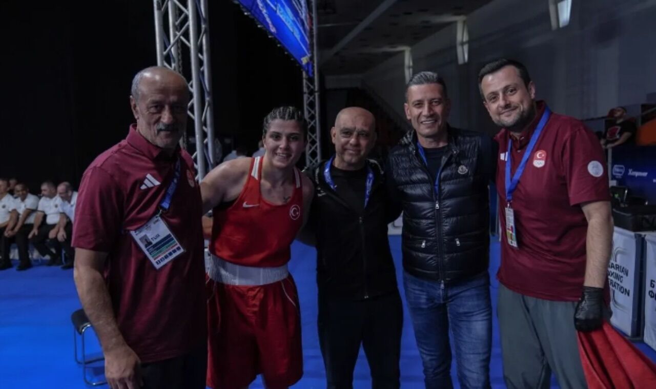 Busenaz Sürmeneli, Avrupa Şampiyonası'nda 4. madalyasını garantiledi