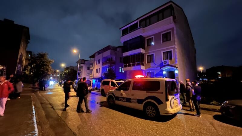 Kocaeli'de toprak kayması!