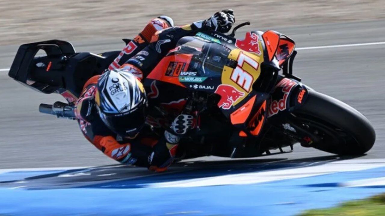 MotoGP'de Avusturya Grand Prix'sini Pedro Acosta kazandı