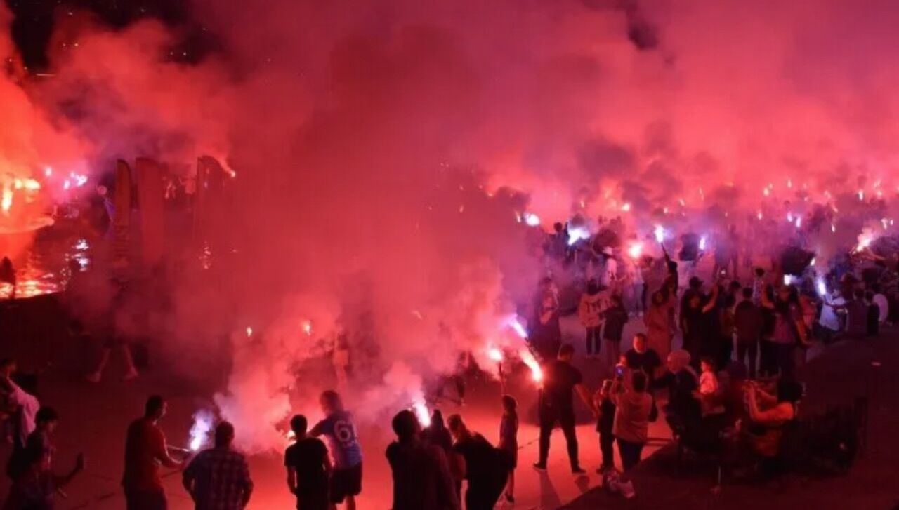 Bordo-mavili renkler, Perşembe günü Trabzon'da buluşuyor