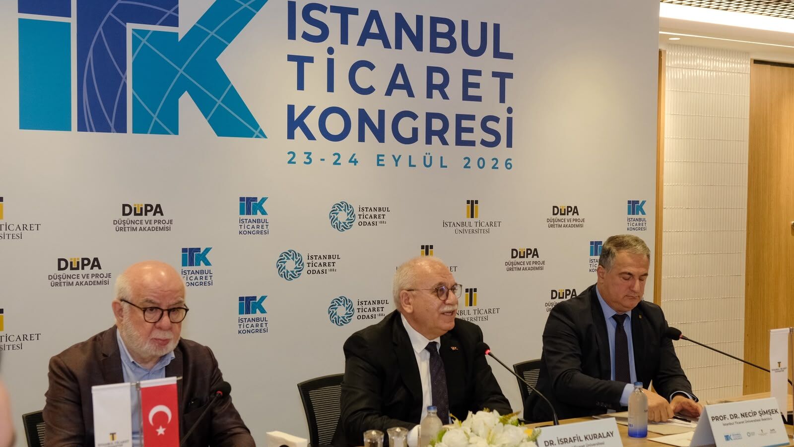 Küresel ticaretin rotası İstanbul’da çiziliyor