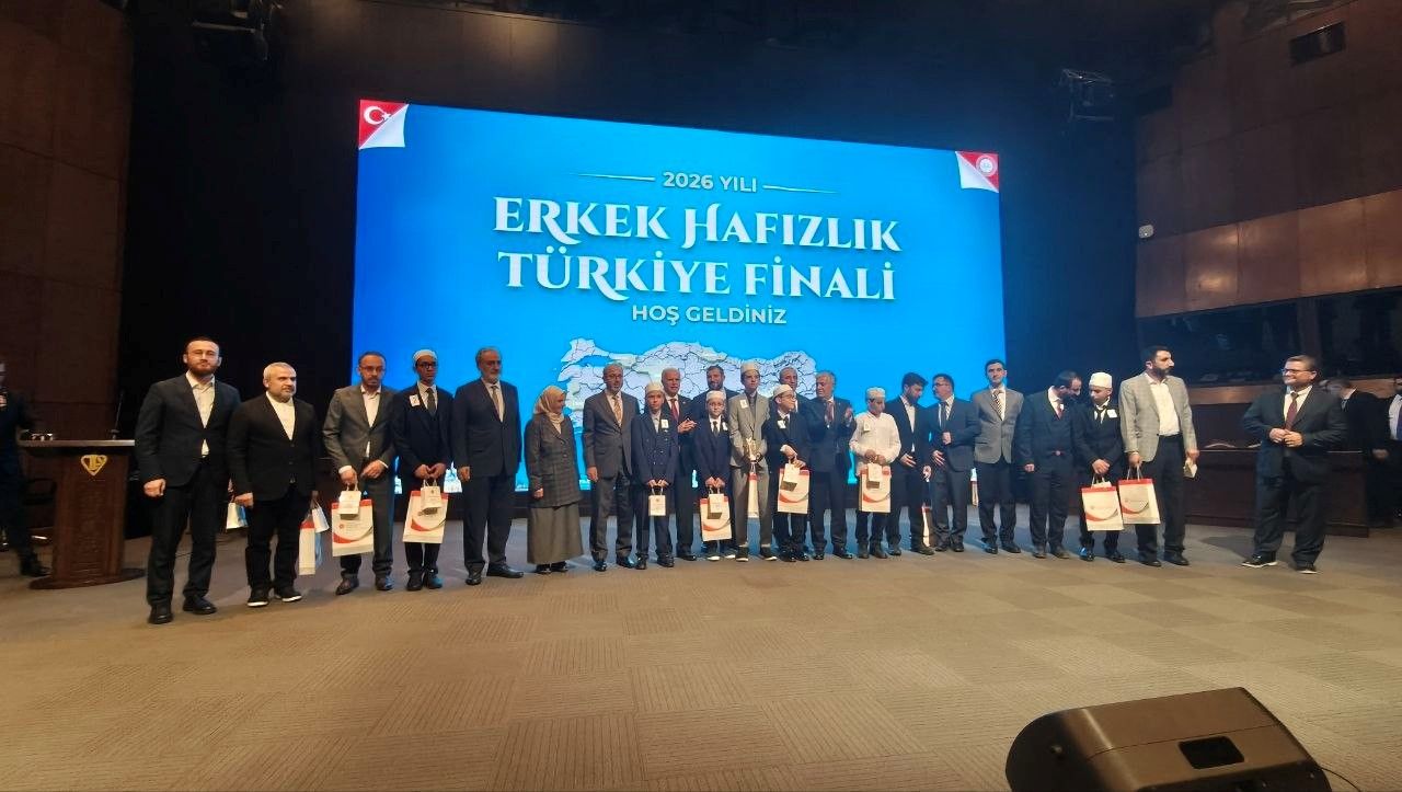 Gölcük’ten Türkiye Birinciliğine: Hafız Abdullah Türkben