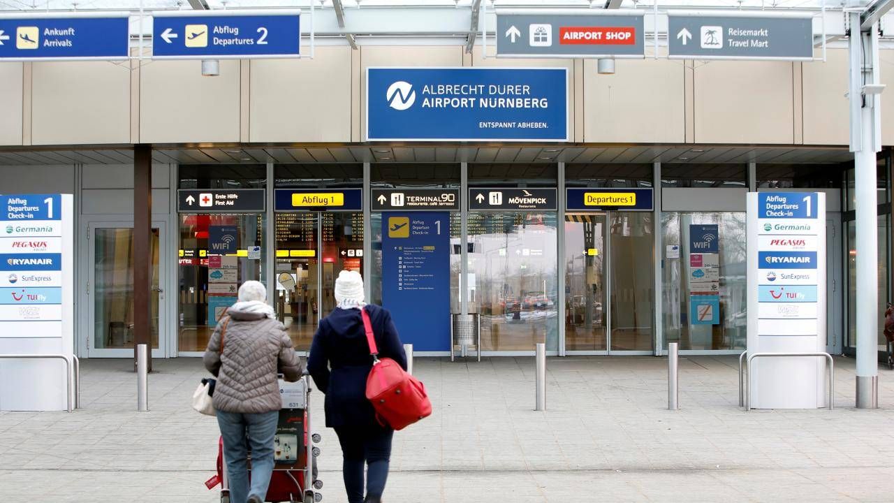 Nürnberg Havalimanı uçuşlara kapatıldı